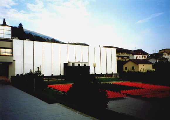 Arena Estate 1999