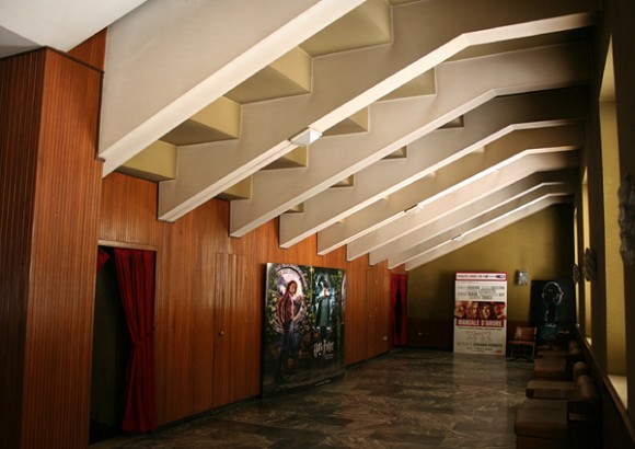 Il Cinema Teatro G.Giacosa prima dei lavori del 2006
